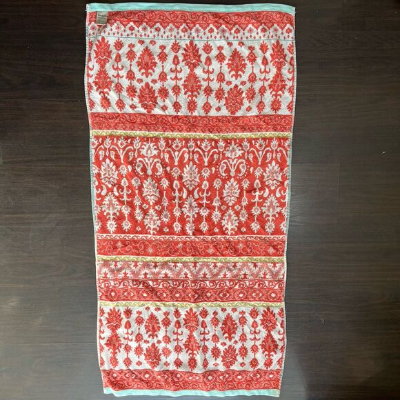 SET OF 2 WORLD MARKET MIRIAM IKAT 100% COTTON BATH TOWELS BOHO CORAL AQUA RED - Picture 2 of 10